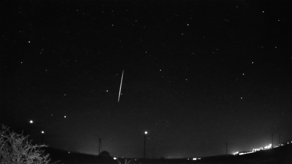 Meteor_20221124_234900.jpg