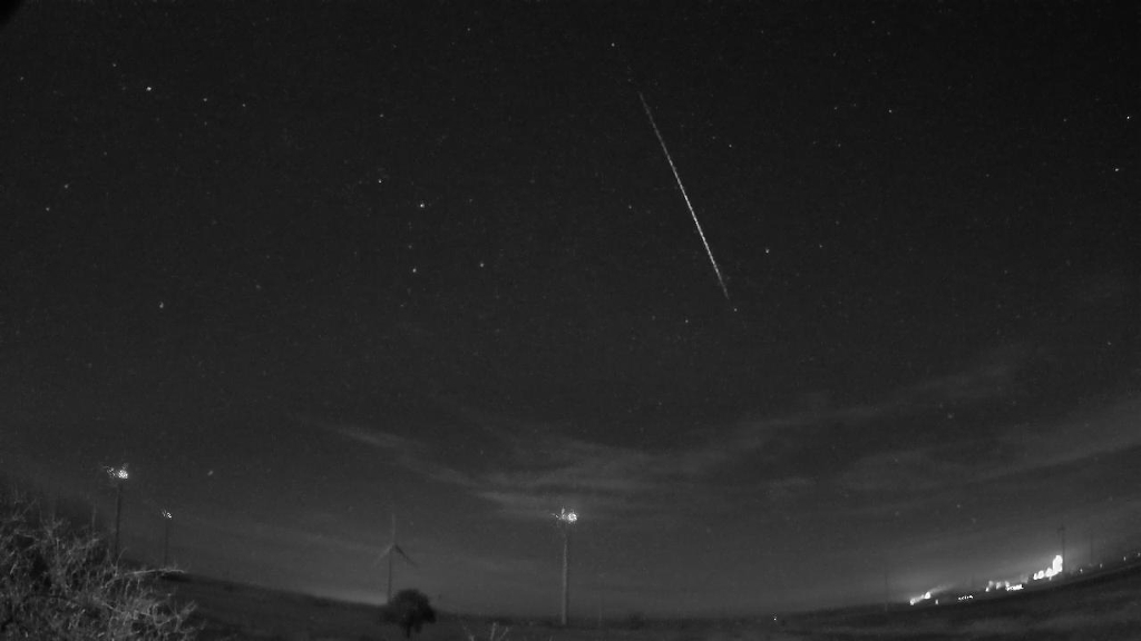 Meteor_20221212_050337.jpg