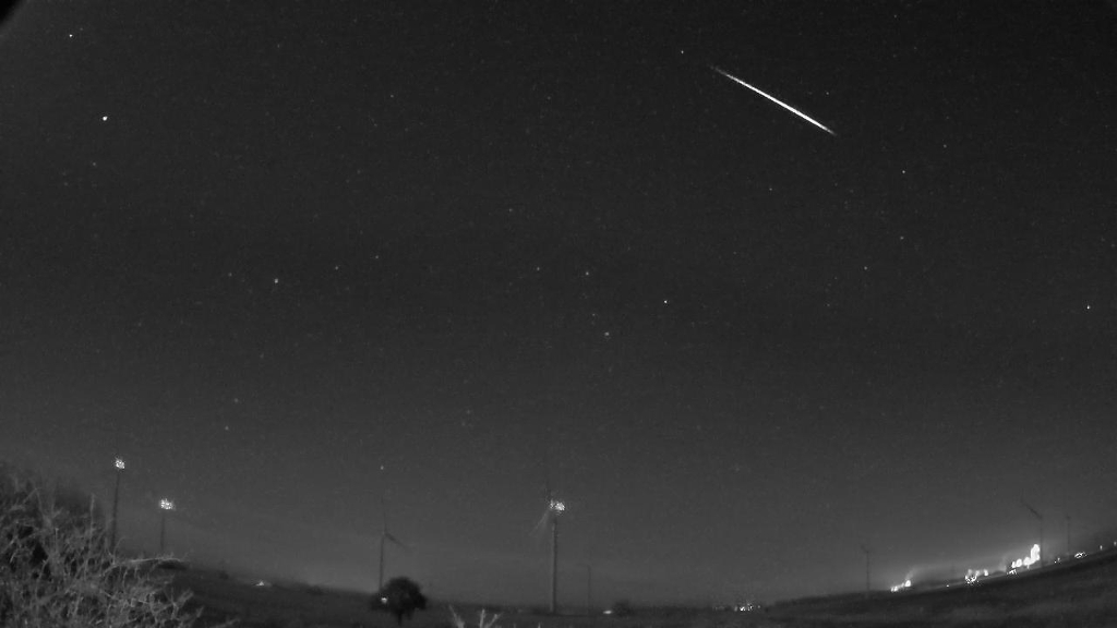 Meteor_20221212_065833.jpg