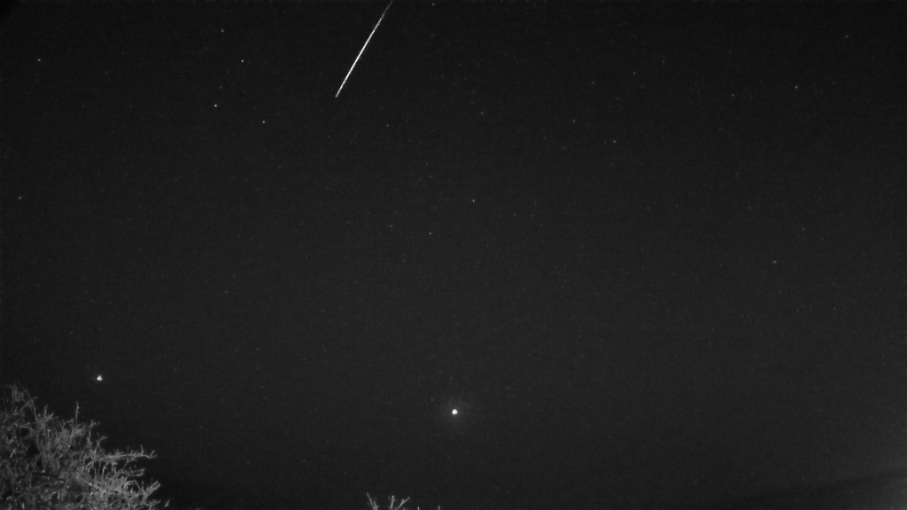 Meteor_20221217_025444.jpg