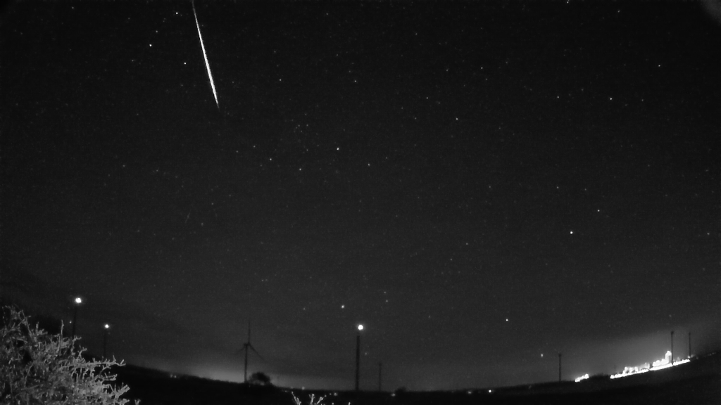 Meteor_20221218_021141.jpg