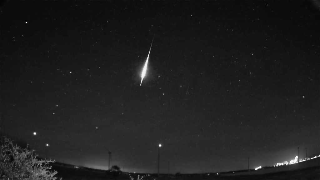 Meteor_20221218_061524.jpg
