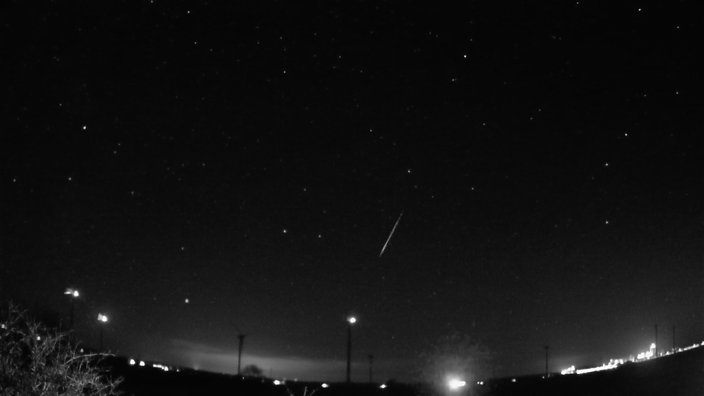 Meteor_20221224_221232.jpg