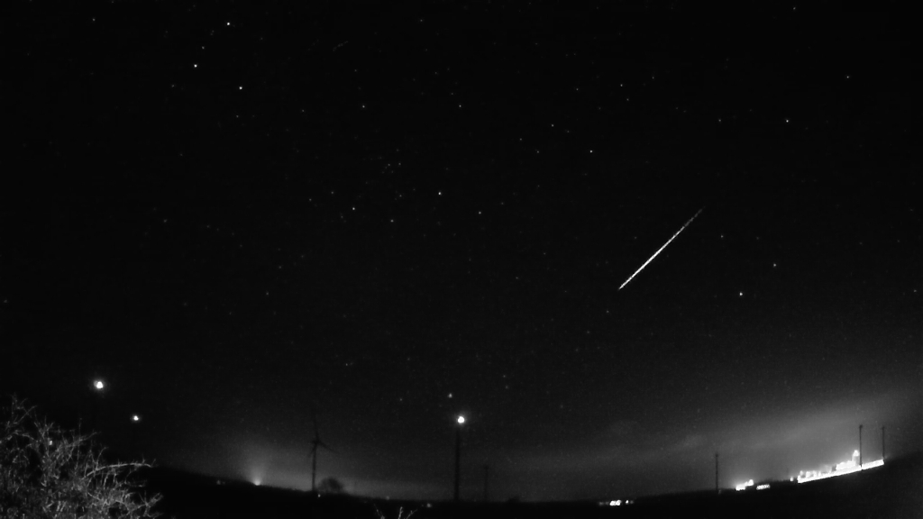 Meteor_20221225_015017.jpg