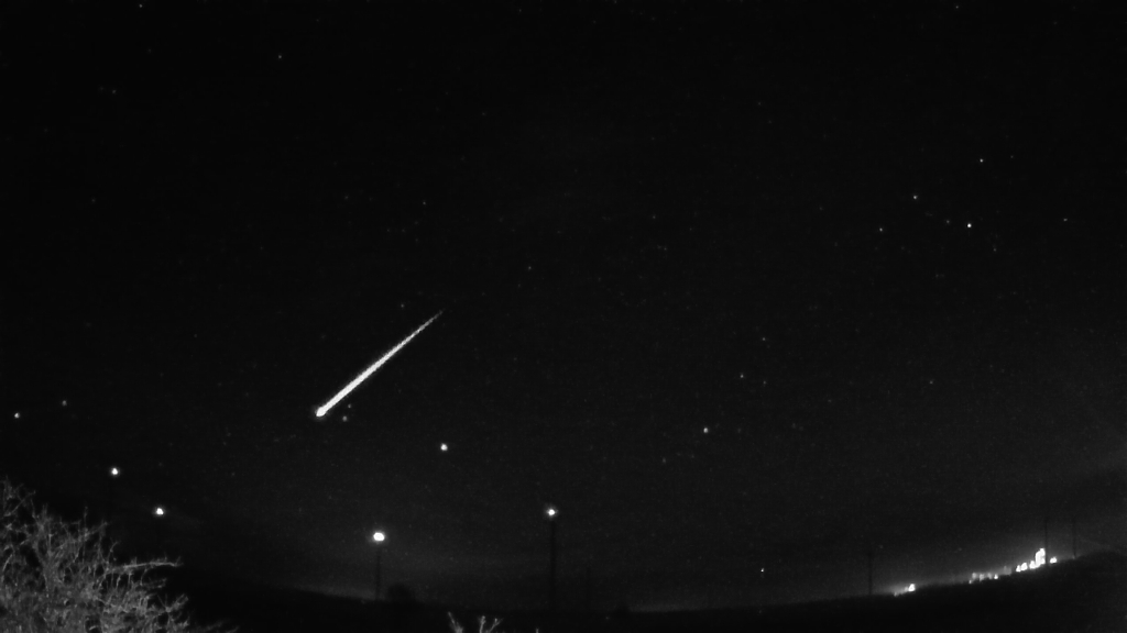 Meteor_20230319_041050.jpg