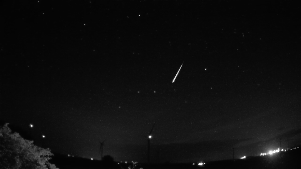 Meteor_20230814_035101.jpg