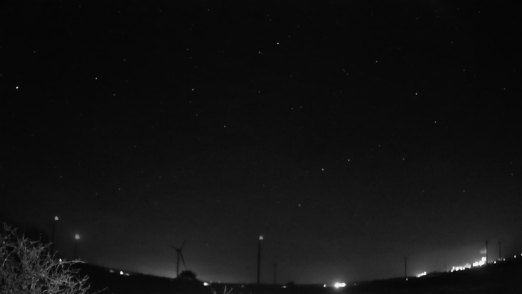 Meteor_20221124_213425.gif