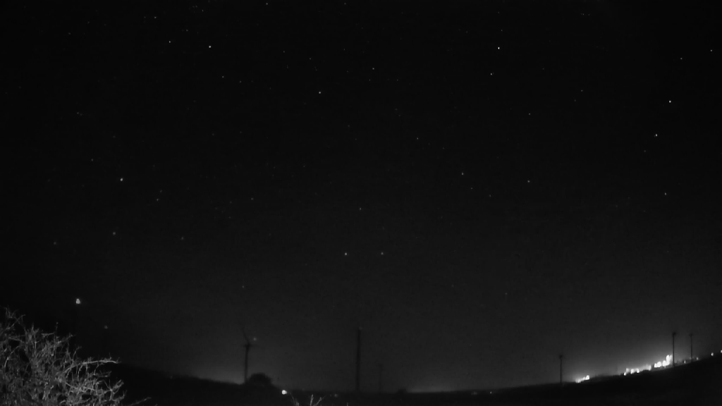 Meteor_20221125_005120.gif
