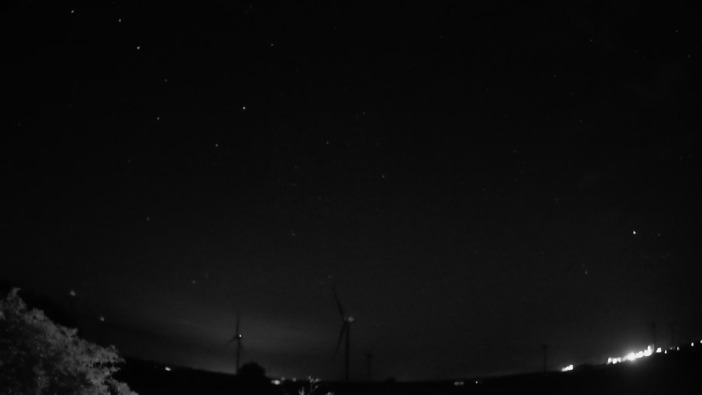 Meteor_20230815_233524.gif