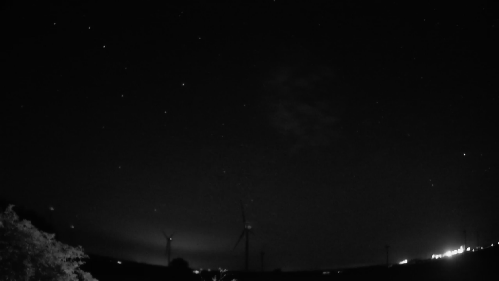 Meteor_20230815_235259.gif